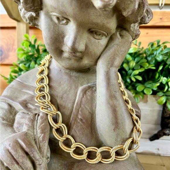 Sarah Coventry Jewelry - Vintage Sarah Coventry Gold Tone Chunky Chain Choker Necklace and Bracelet Set